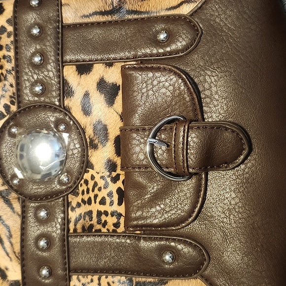 J Francis brand shoulder bag. NWT - Picture 2 of 6